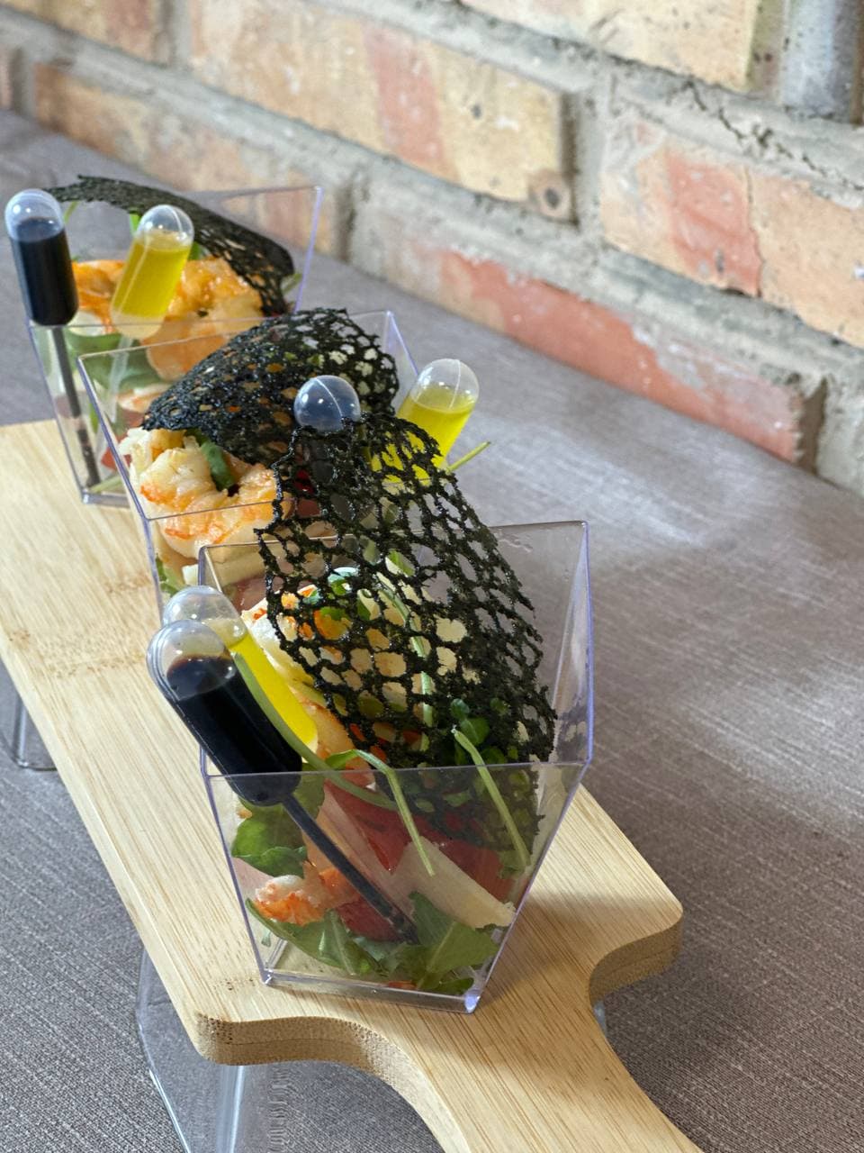 Box Feast of Salads (12 pcs.) (foto 2) — Gourmet tapas catering delivery in Alicante | Reina de Tapas