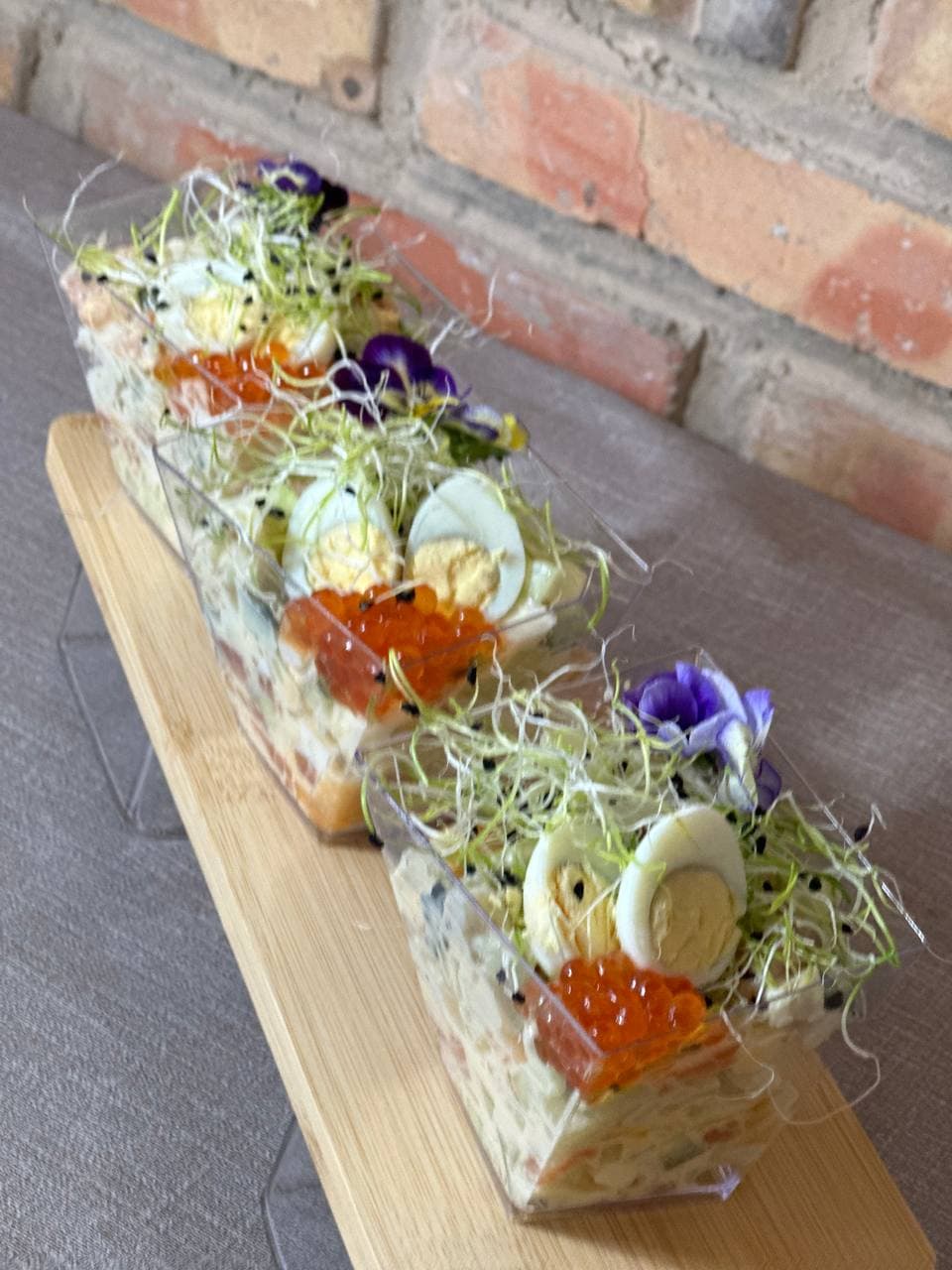 Box Feast of Salads (12 pcs.) (foto 4) — Gourmet tapas catering delivery in Alicante | Reina de Tapas